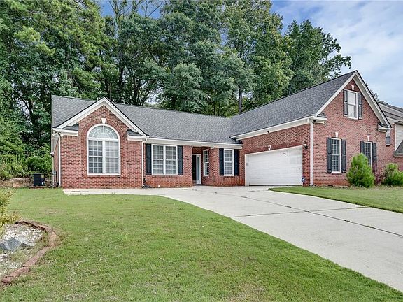 2nd image of 3560 Bob Hannah Dr