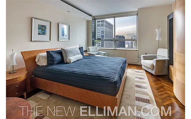 Sold by Douglas Elliman | media 14