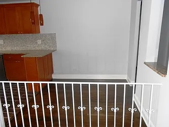 Sold by City Apt Group LLC