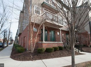 200 Green St #10, Downingtown, PA 19335