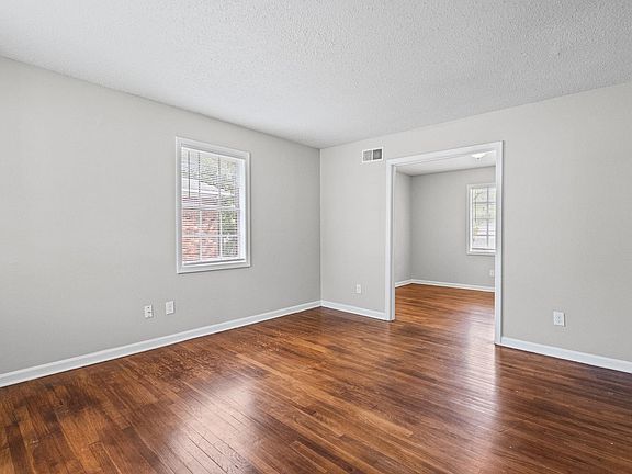 4th image of 3580 Ramill Rd