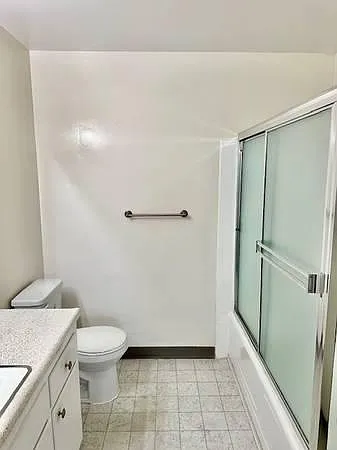 606 N Avenue 66 #20 — Photo 14