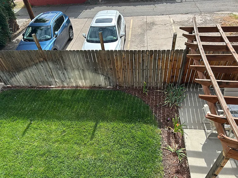 208 S Lincoln St #STUDIO — Photo 8