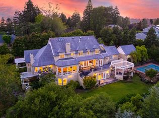 1215 Tournament Dr, Hillsborough, CA 94010