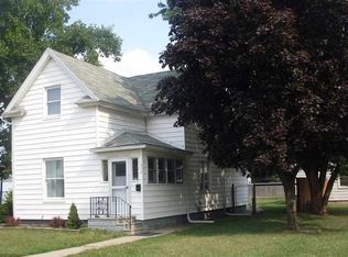 312 W 7th St, Mishawaka, IN 46544