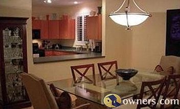 Open floor plan, great for entertaining!