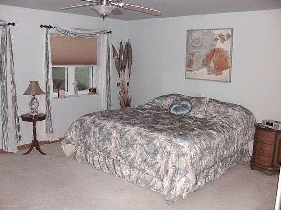 5th image of 5301 W Edgerton Ave #1