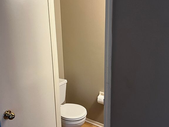 5th image of 3731 California Terrace Dr #8