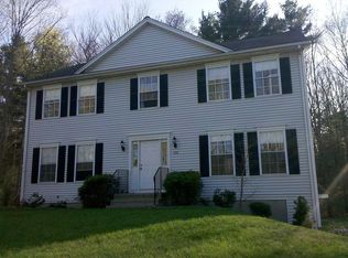 308 S Main St, Newtown, CT 06470