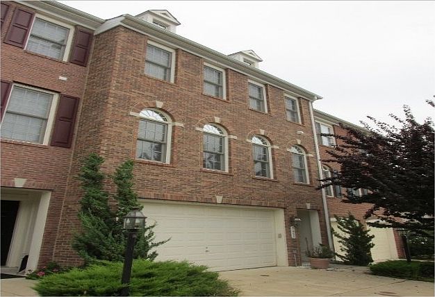 1st image of 9451 Lakeland Fells Ln