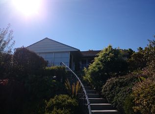 5727 64th Ave NE, Seattle, WA 98105