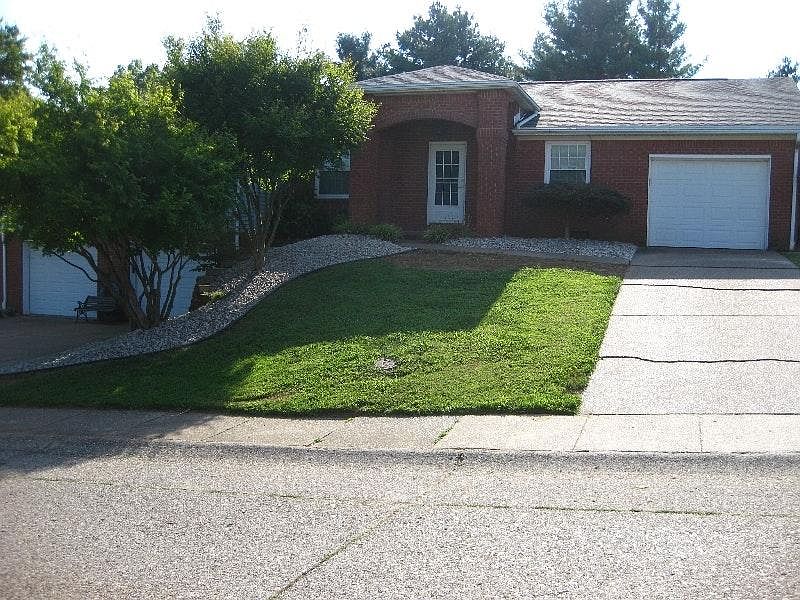 1st image of 5733 Kenwood Dr