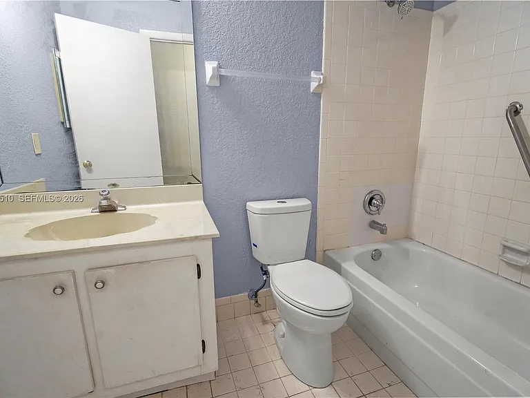 9311 Wedgewood Dr #A-19 — Photo 18