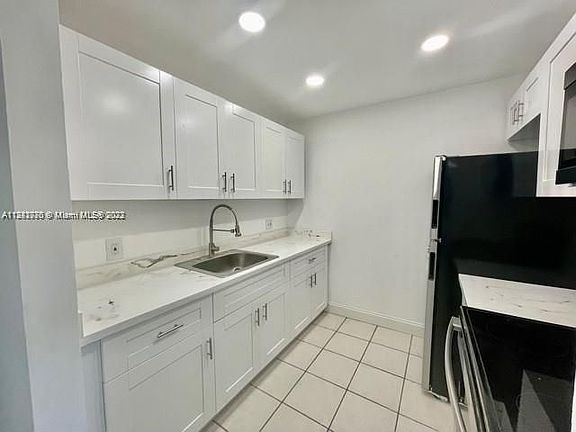 2nd image of 13300 SW 1st St APT 206-O