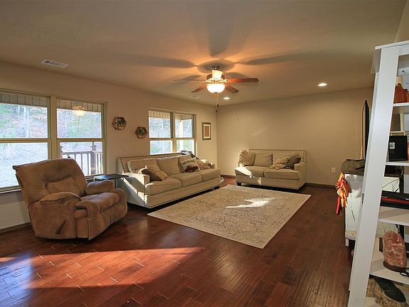 3rd image of 79 Equity Ct