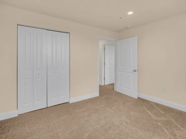 1825 Maryland Avenue, 1825 Maryland Ave NE #24, Washington, DC 20002