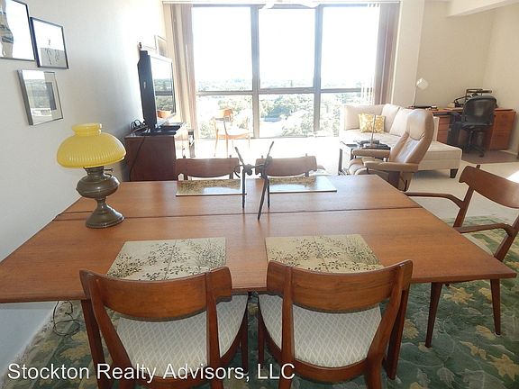 4th image of 707 S Gulfstream Ave Unit 1006