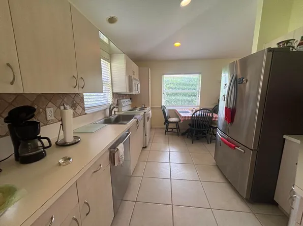 13038 Hampton Lakes Circle, Boynton Beach, FL 33436