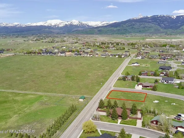 785 Buffalo Trl, Driggs, ID 83422