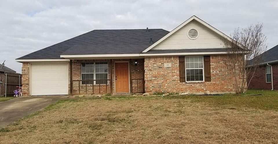 1st image of 611 Oliver Ln