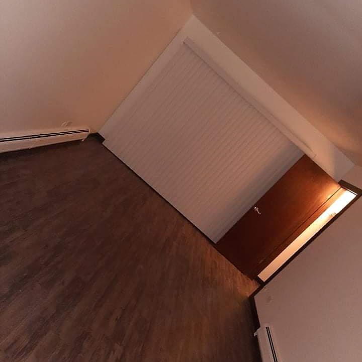 1st image of 18206 66th Ave APT 2N