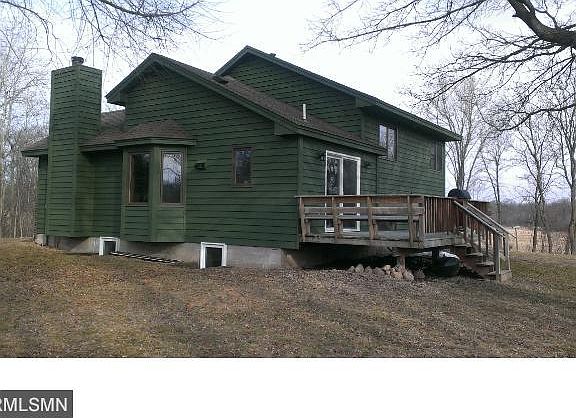 2nd image of 19190 Lake Blvd