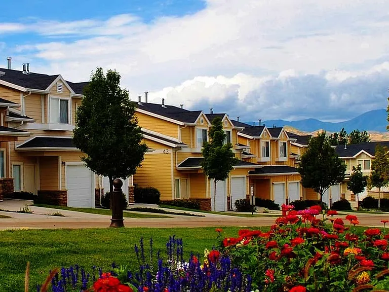 Liberty Hill Apartments, Draper, Utah, row of houses with a mountain in the background.
