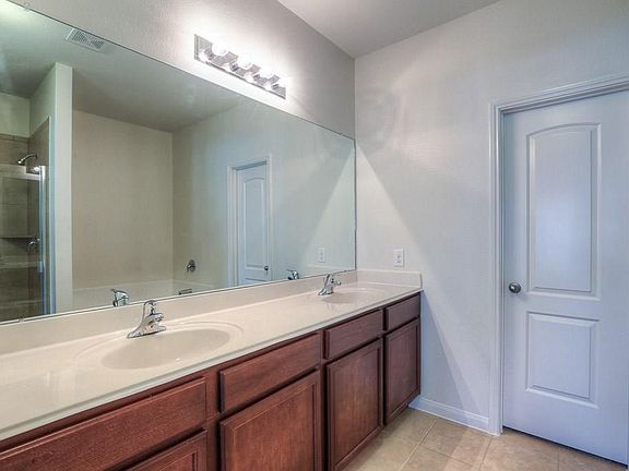 5th image of 1218 Steel Redan Dr