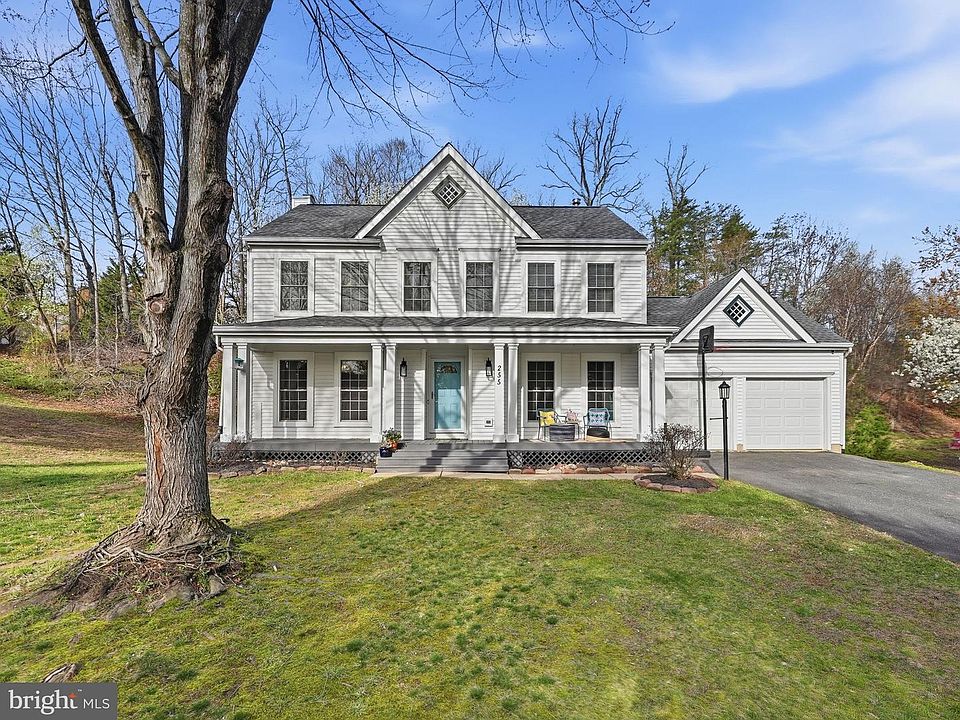 1st image of 255 Greenspring Dr