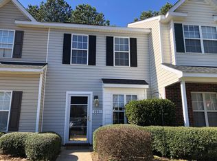9951 Birch Knoll Ct, Charlotte, NC 28213