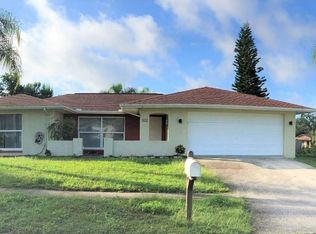 202 Peaceful Ridge Rd, Tarpon Springs, FL 34689