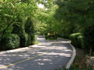 400 Valley Trace Dr, Nashville, TN 37221