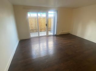 702 5th Ave S APT 11, Kent, WA 98032