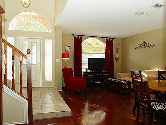 2nd image of 236 Plantation Dr