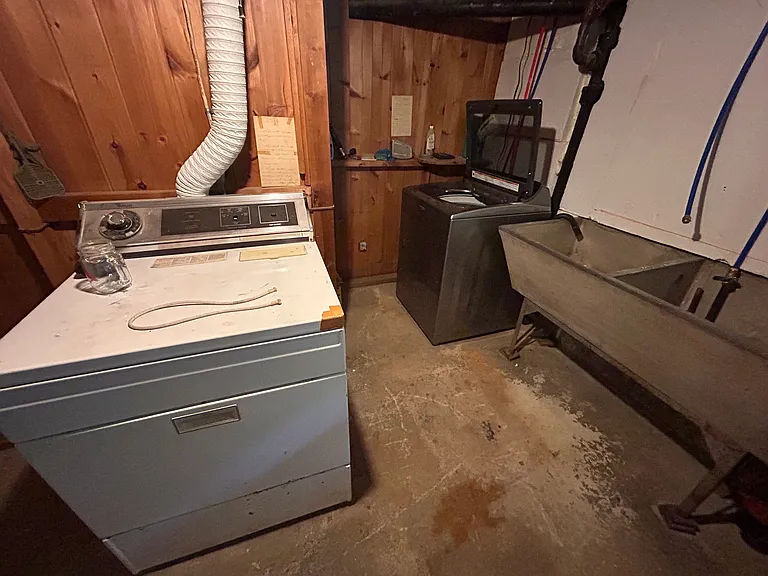 79 Caleb St — Photo 11