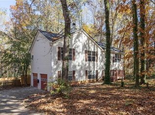 204 Fairfax Ct, Dawsonville, GA 30534
