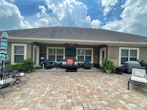 3rd image of 2410 Whispering Pines Blvd