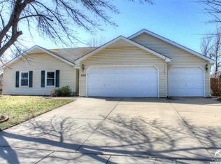 125 Tumbleweed Dr, Lawrence, KS 66049