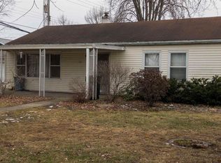 140 S East St, North Webster, IN 46555