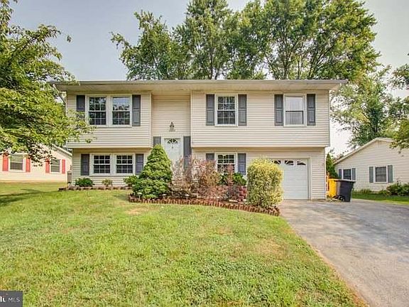 2nd image of 2276 Four Seasons Dr