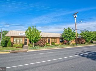 629-633 N Commerce Ave, Front Royal, VA 22630