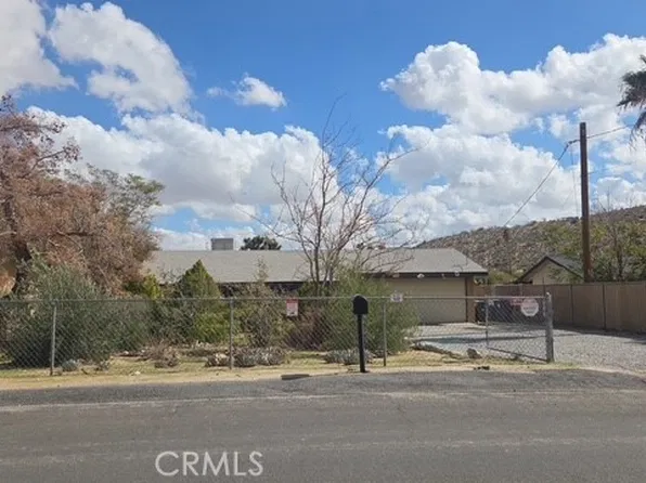 7785 Valley Vista Ave, Yucca Valley, CA 92284