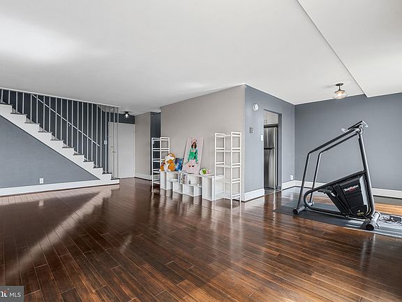 4th image of 301 N Beauregard St APT 803