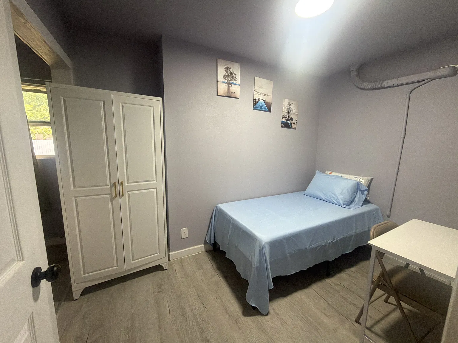 606 Kelly Terrace - 1 — Photo 3