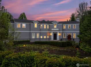 8105 Overlake Dr W, Medina, WA 98039