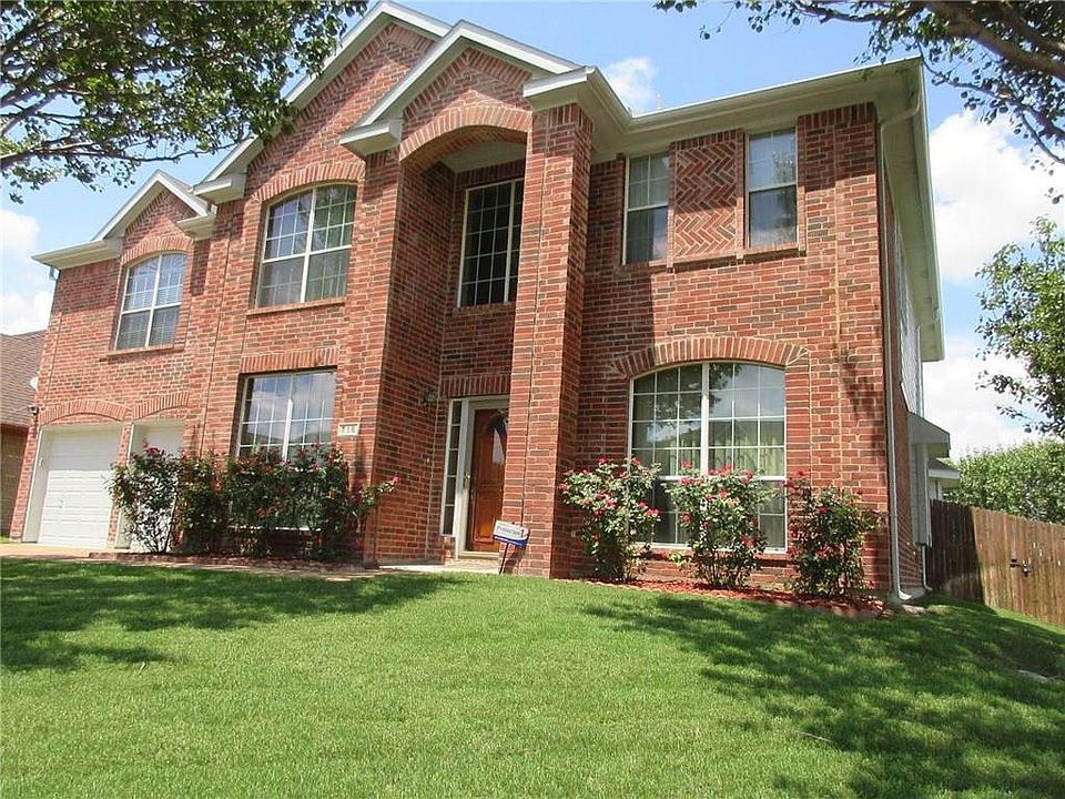 1st image of 716 Magnolia Trl
