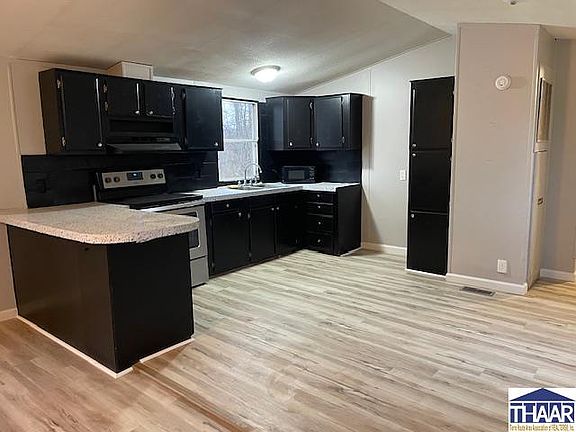 4th image of 8974 N Shanklin Dr