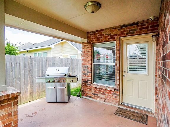 3rd image of 19011 Heather Springs Ln