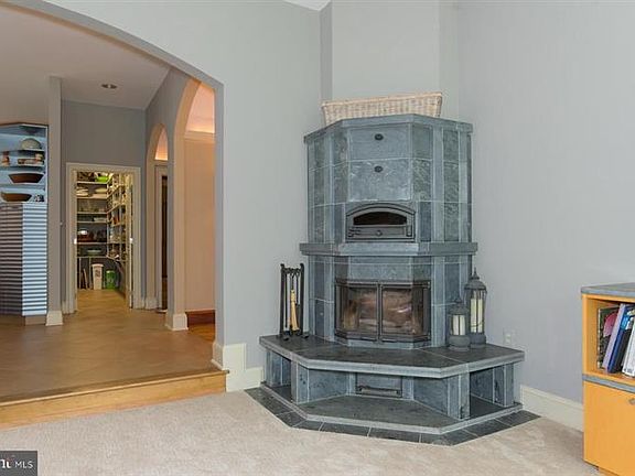 4th image of 2424 Sunny Meadow Ln