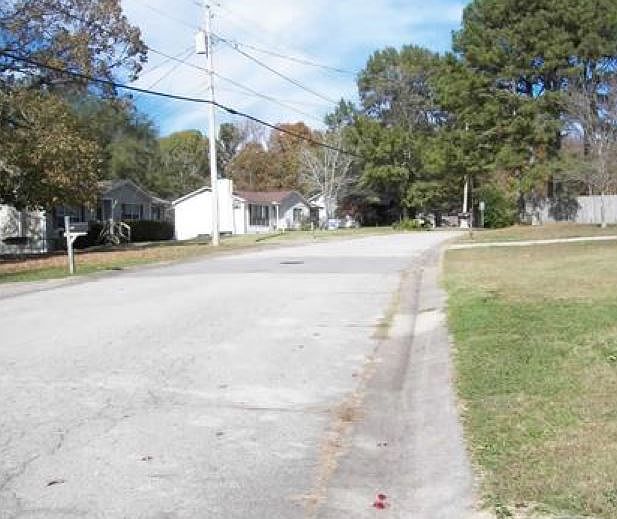 2nd image of 5421 Saddle Ridge Ln